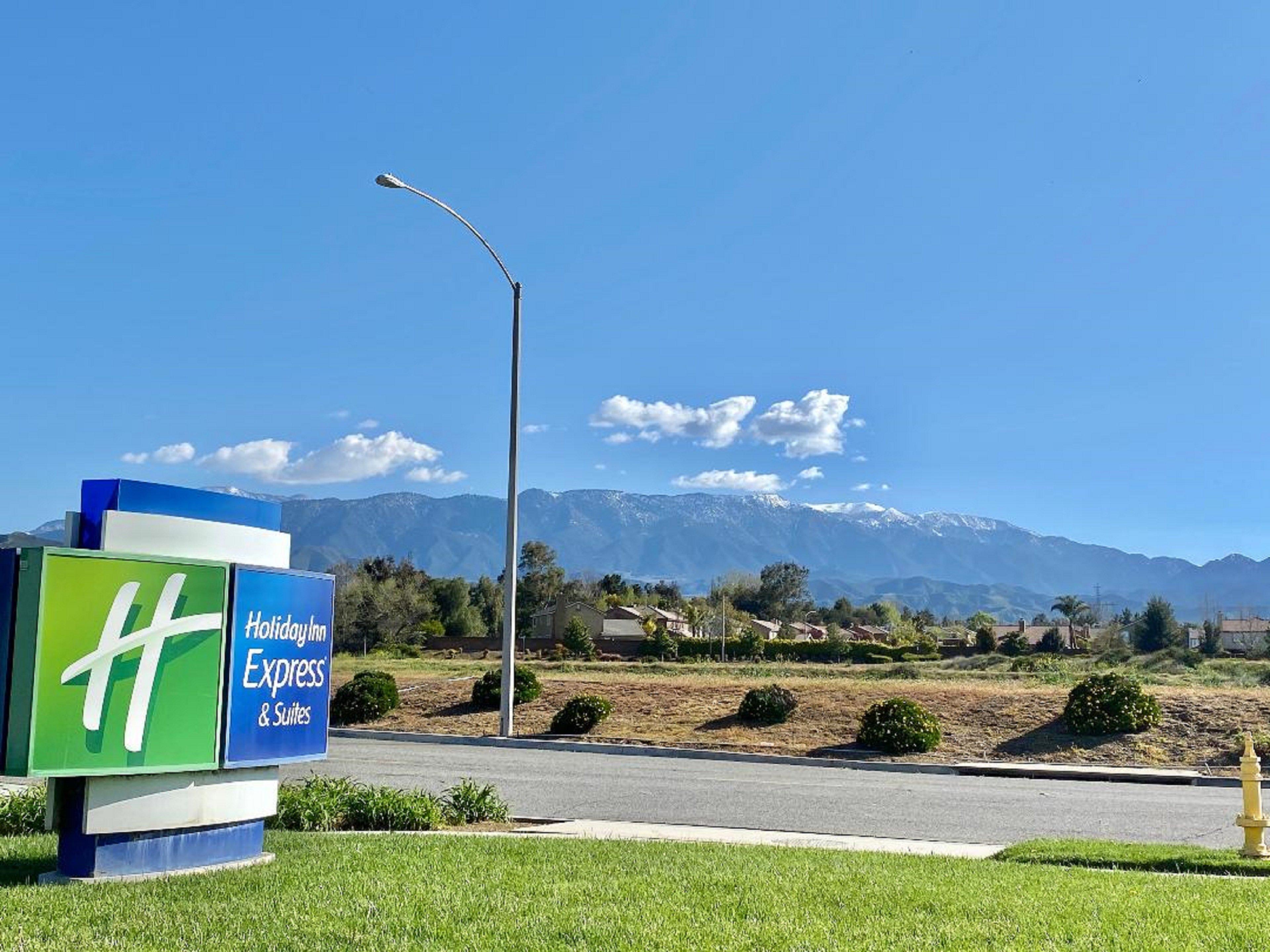 Holiday Inn Express & Suites Beaumont - Oak Valley By Ihg Экстерьер фото