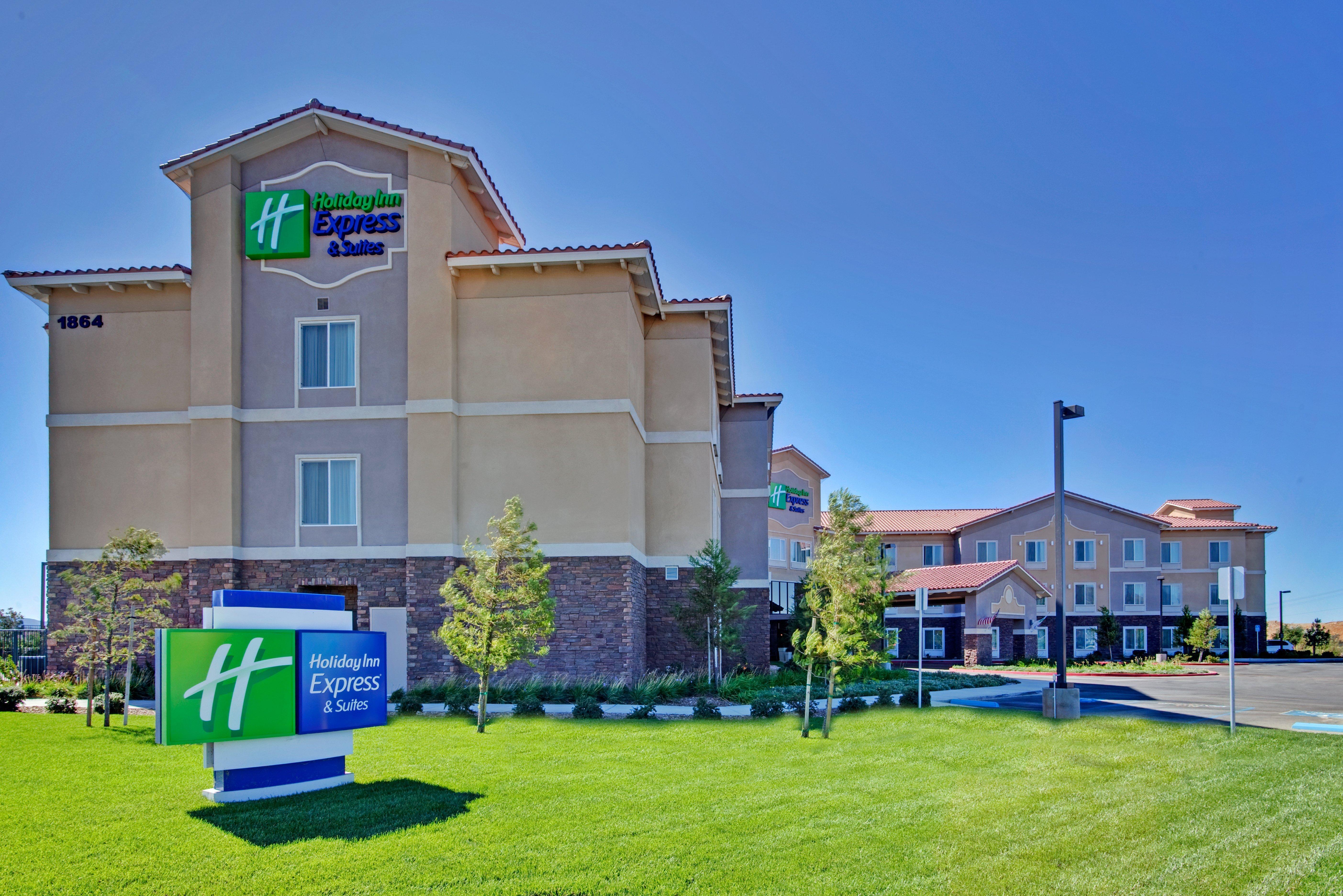 Holiday Inn Express & Suites Beaumont - Oak Valley By Ihg Экстерьер фото