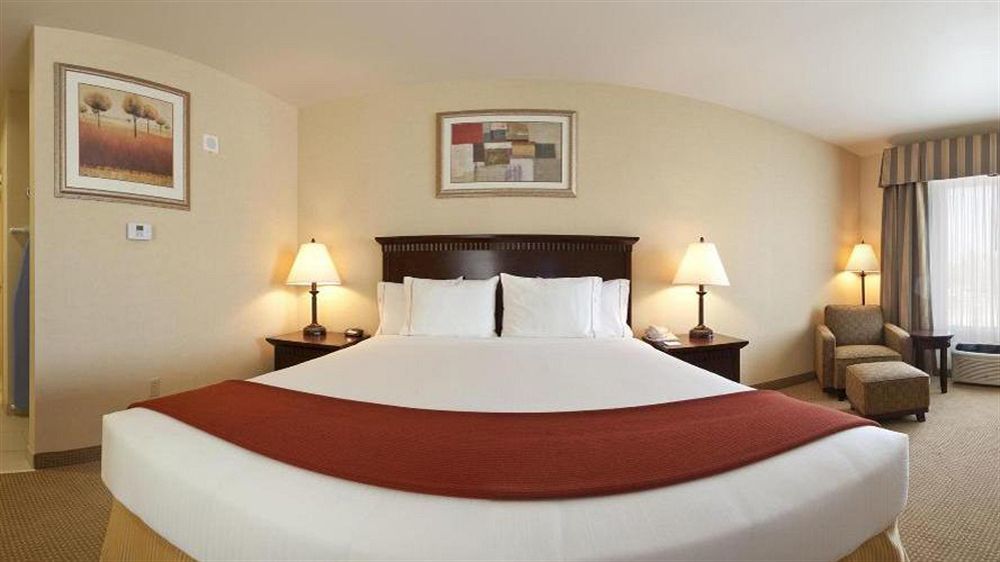 Holiday Inn Express & Suites Beaumont - Oak Valley By Ihg Экстерьер фото